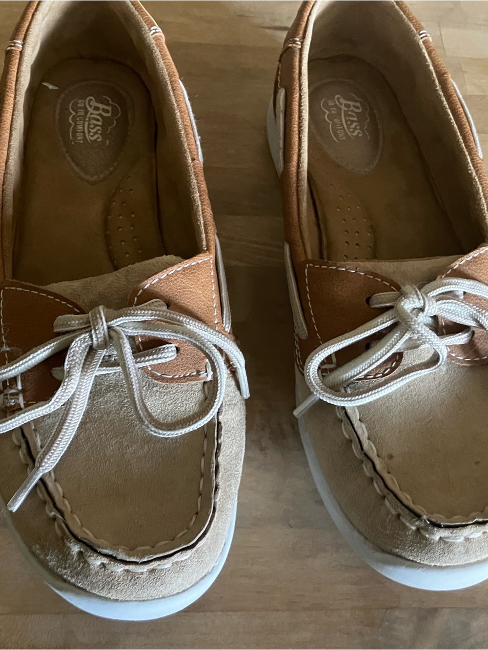 Bass Tan Suede Loafer-Size 7m-Two Toned-soft cushioned